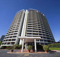 BreakFree Capital Tower Apartments - Tourism Cairns