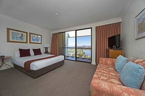 BreakFree Capital Tower Apartments - Tourism Cairns 34