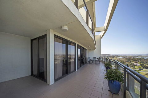 BreakFree Capital Tower Apartments - Tourism Cairns 33