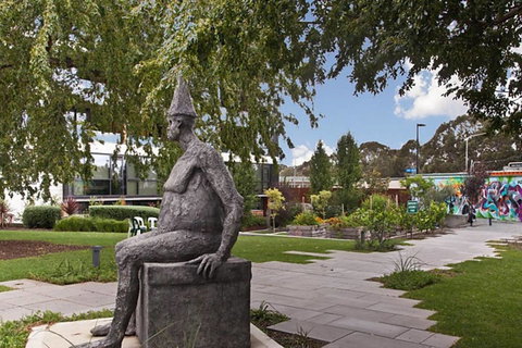 Canberra Luxury Apartment 3 - Tourism Cairns 4