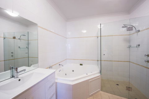 McCracken Country Club - Tourism Cairns 30