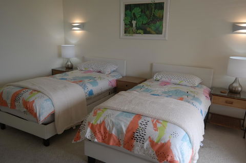 Pacific Bay Resort - Tourism Cairns 16