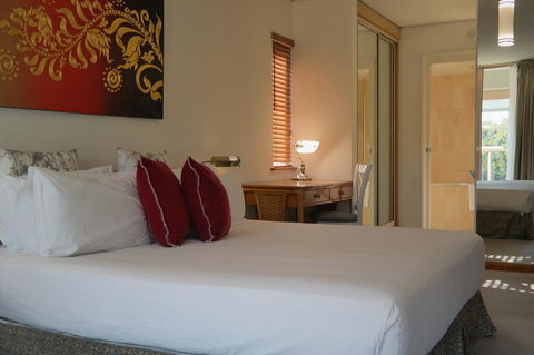 Pacific Bay Resort - Tourism Cairns 2