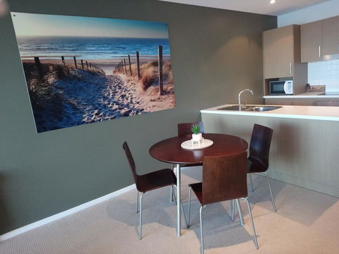 Wallaroo Marina Executive Apartments - Tourism Cairns 12