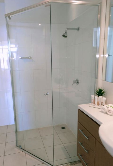 Wallaroo Marina Executive Apartments - Tourism Cairns 9