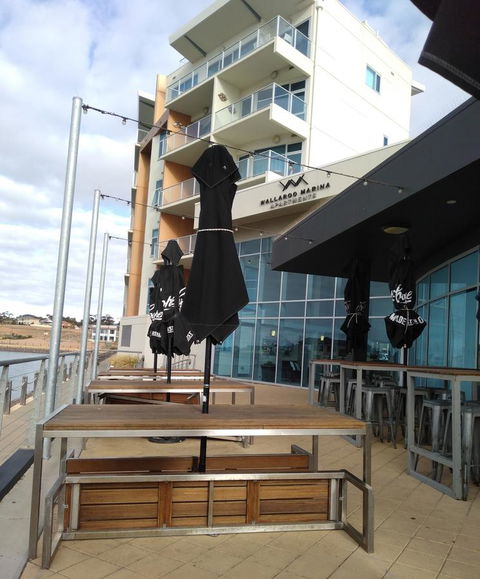 Wallaroo Marina Executive Apartments - Tourism Cairns 17