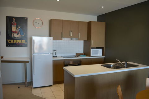 Wallaroo Marina Luxury Apartment - Tourism Cairns 12
