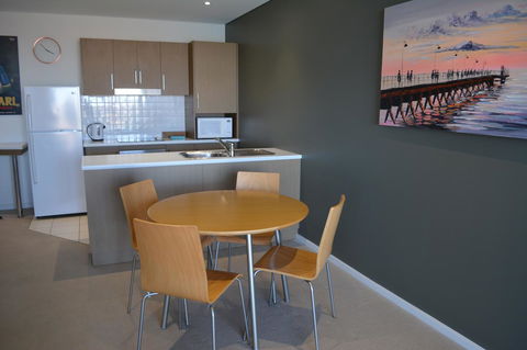 Wallaroo Marina Luxury Apartment - Tourism Cairns 19