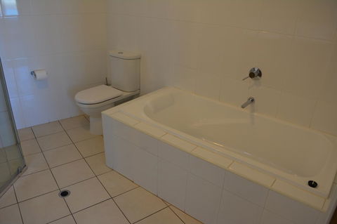 Wallaroo Marina Luxury Apartment - Tourism Cairns 23
