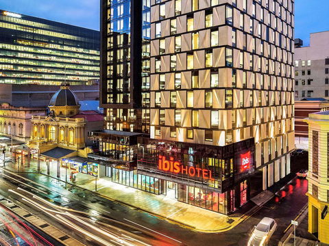 Ibis Adelaide - Tourism Cairns 0