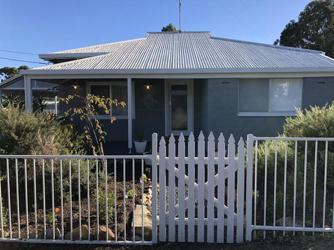 Jack\'s House 2 B&B In Mill Street - Tourism Cairns 0