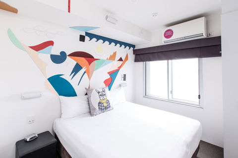 Majestic Minima Hotel - Tourism Cairns 3