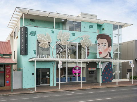 Majestic Minima Hotel - Tourism Cairns 4