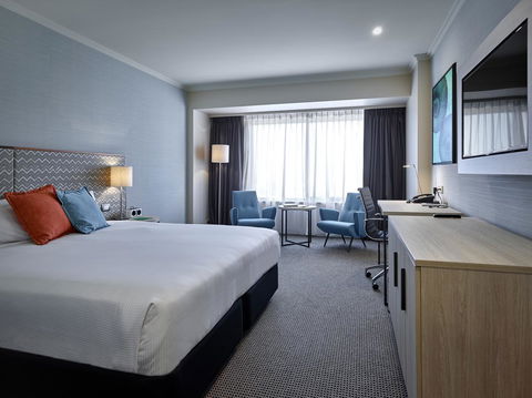 Stamford Grand Adelaide - Tourism Cairns 24