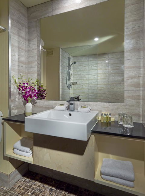 Stamford Grand Adelaide - Tourism Cairns 42