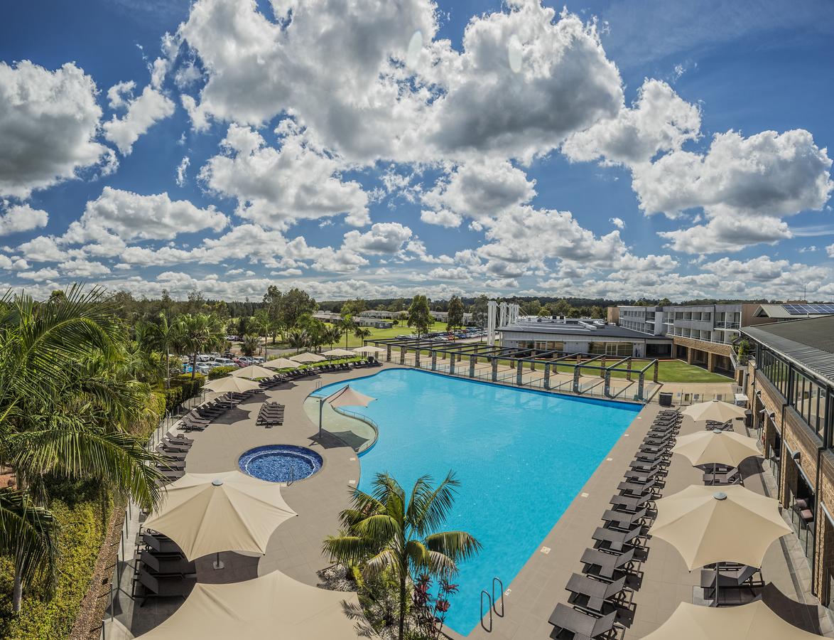 Paxton ACT Tourism Cairns