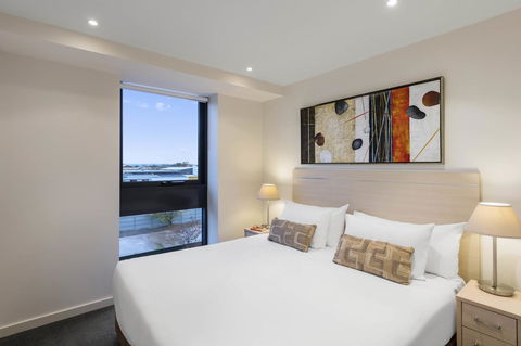IStay Precinct Adelaide - Tourism Cairns 26