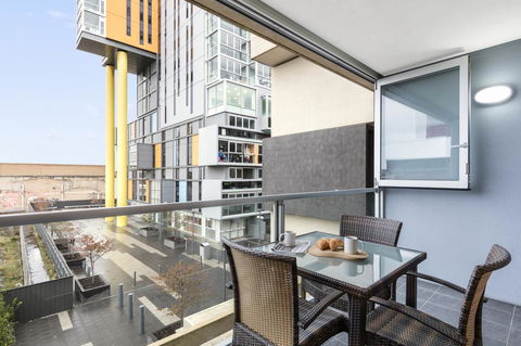 IStay Precinct Adelaide - Tourism Cairns 25