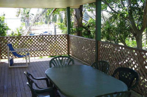 Bellhaven 1, 17 Willow Street - Tourism Cairns 2
