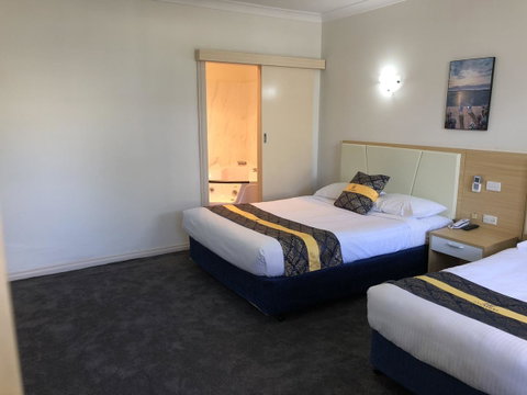 Jacksons Motor Inn - Tourism Cairns 42