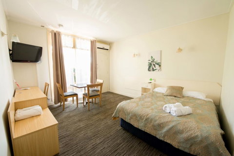 Jacksons Motor Inn - Tourism Cairns 11