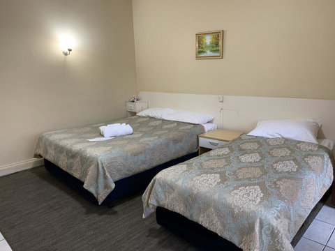 Jacksons Motor Inn - Tourism Cairns 37