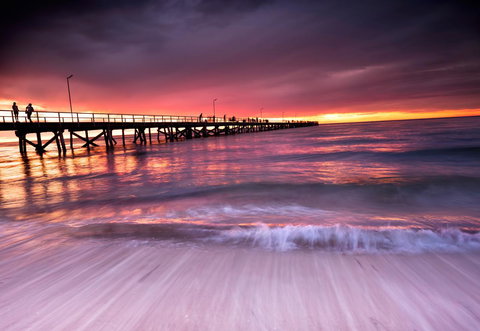 Glenelg Seaside Apartment - Tourism Cairns 10