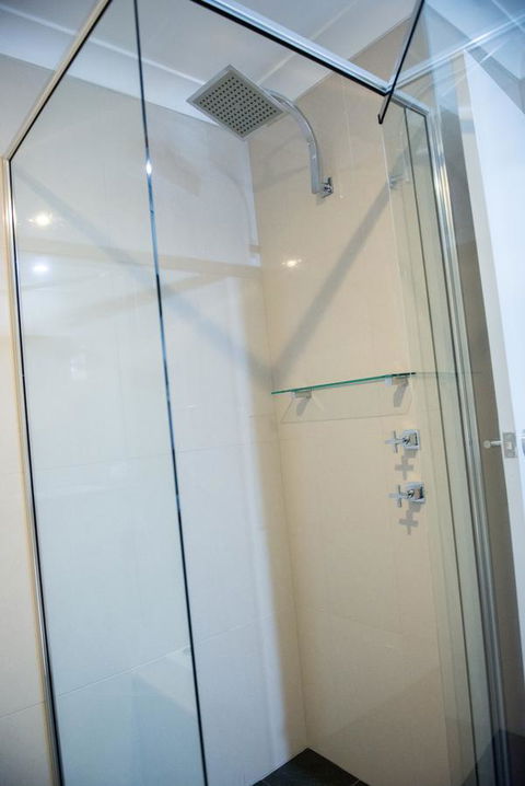 Arkana Motor Inn & Terrace Apartments - Tourism Cairns 16