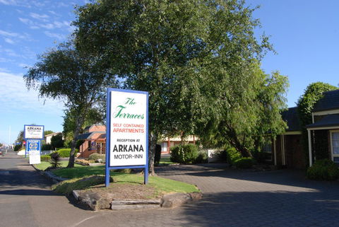 Arkana Motor Inn & Terrace Apartments - Tourism Cairns 29