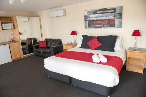Arkana Motor Inn & Terrace Apartments - Tourism Cairns 7