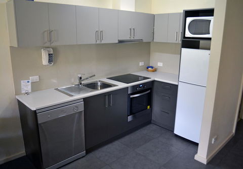 Arkana Motor Inn & Terrace Apartments - Tourism Cairns 30