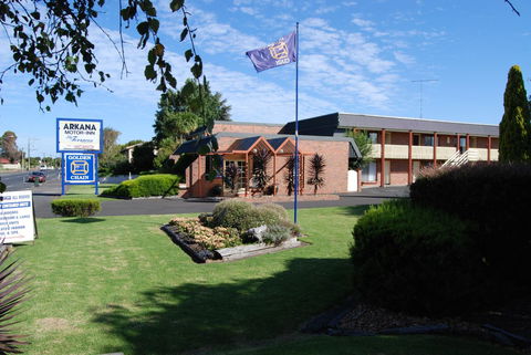 Arkana Motor Inn & Terrace Apartments - Tourism Cairns 28
