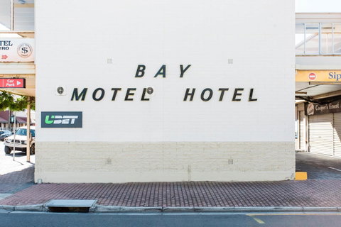 Bay Motel Hotel - Tourism Cairns 20