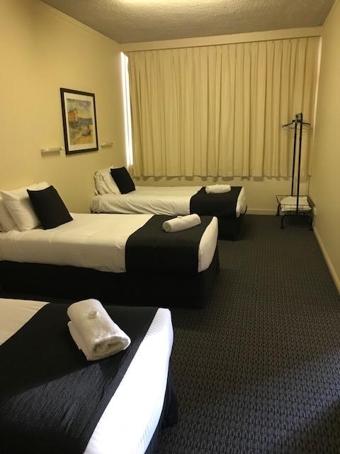 Bay Motel Hotel - Tourism Cairns 6
