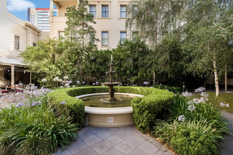 Adina Apartment Hotel Adelaide Treasury - Tourism Cairns 4