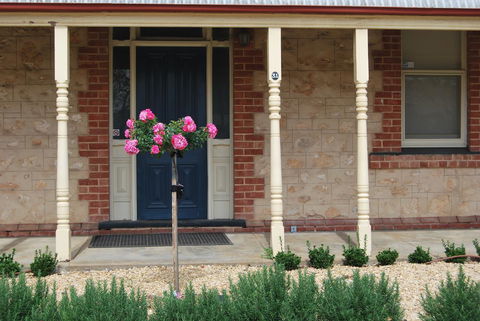 Jacaranda Cottage - Tourism Cairns 1