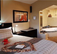 Romantic Getaways at Riverview Rise Retreats - Tourism Cairns