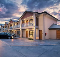 Renmark Holiday Apartment - Tourism Cairns