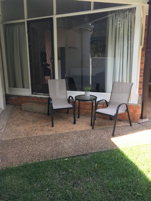 OCEAN BREEZE MOTEL - Tourism Cairns 5