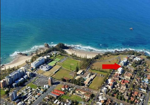 OCEAN BREEZE MOTEL - Tourism Cairns 17