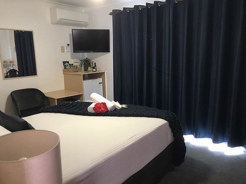 OCEAN BREEZE MOTEL - Tourism Cairns 21