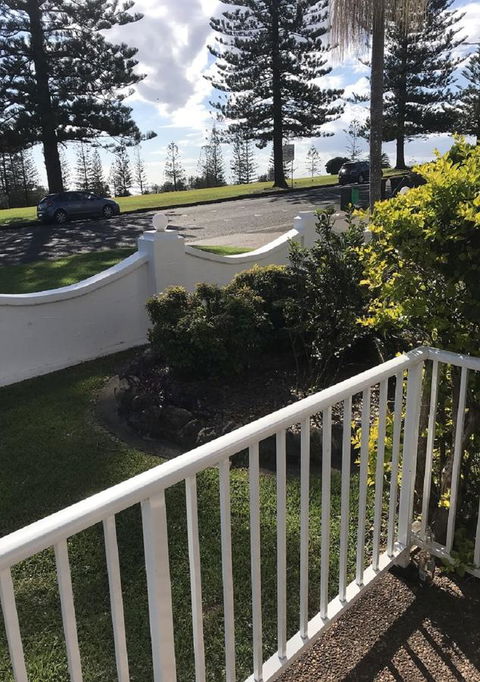 OCEAN BREEZE MOTEL - Tourism Cairns 19
