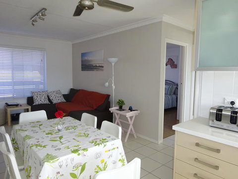Selene Holiday Apartment @West Beach - Tourism Cairns 0