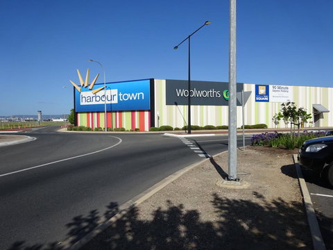 Selene Holiday Apartment @West Beach - Tourism Cairns 32