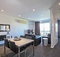 Adelaide DressCircle Apartments - Archer Street - Tourism Cairns