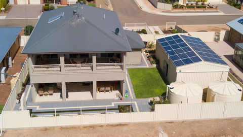 Rezare House Bed & Breakfast - Tourism Cairns 2