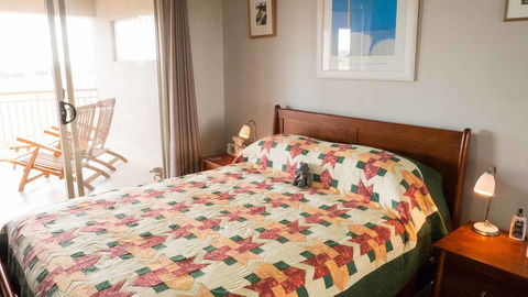 Rezare House Bed & Breakfast - Tourism Cairns 5