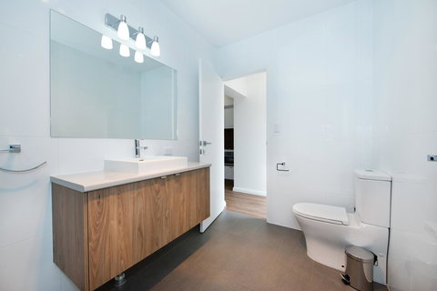 Loxton Courthouse Apartments - Tourism Cairns 14