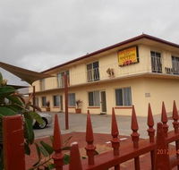 Esplanade Apartments at West Beach - Tourism Cairns