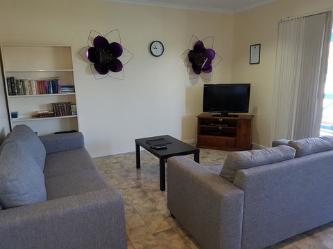 Marion Bay Holiday Villas - Tourism Cairns 11
